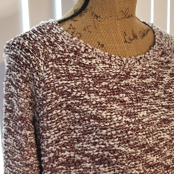 Soft Surroundings Long sleeve burgundy and white knit sequins Med - Picture 6 of 6